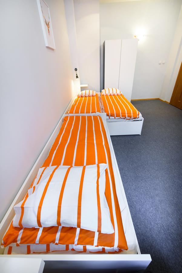 ורשה Constitution Square Rooms מראה חיצוני תמונה